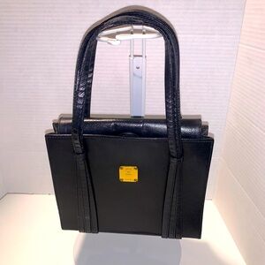 MCM pebbled leather vintage bag color black